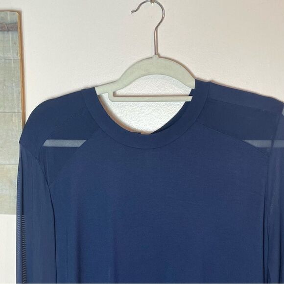 VENUS TOP   - Picture 11 of 12